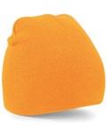 Two-tone pull-on beanie
